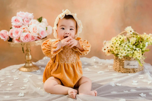 嘉鱼胸闷是怀孕初期症状